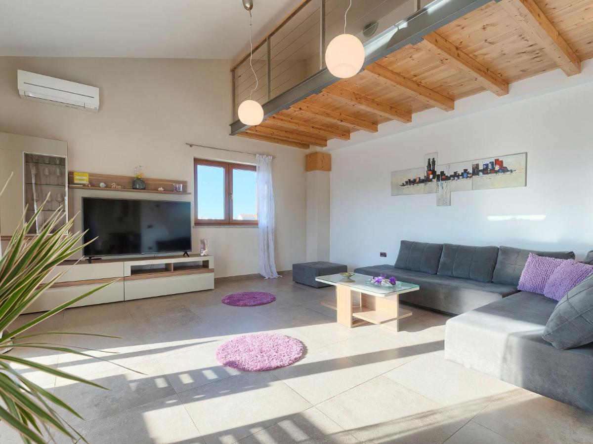 Holiday Home Linden Tree By Interhome PUY Eksteriør bilde